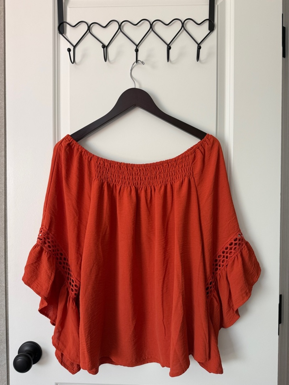 Women’s Off-Shoulder Peasant Top in Rust